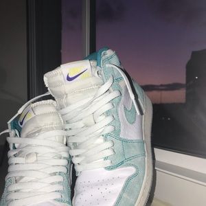 Meet your Posher, Julia